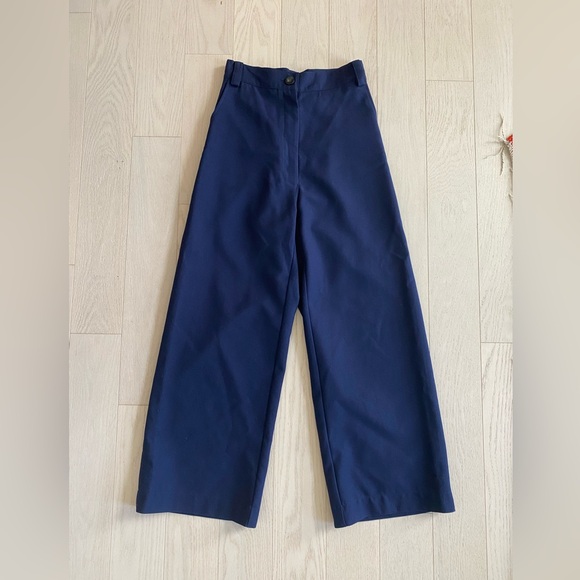 Lucie Cotton Navy Pants from independent Australian label, Caves Collect. US 2-4 - Picture 3 of 4